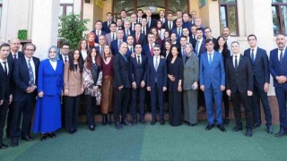 Bakan Tekinden Özbekistanda Taşkent Türk Okuluna ziyaret