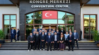 Bakan Tunç: Terör örgütü silah bırakırsa kanun çıkacak gibi pazarlık söz konusu değil