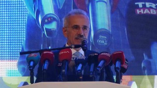 Bakan Uraloğlu: Şehirlerimizin ulaşım planlarının hazırlanmasına çok önem veriyoruz