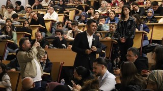 Bakan Yardımcısı Boyraz, öğrencilere Türkiye Yüzyılında Ulaştırma Vizyonunu anlattı