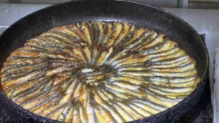 Balık ustasından lezzetli hamsi pişirmenin püf noktaları