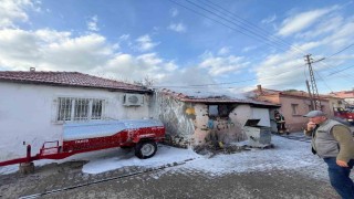 Balıkesirde depoda yangın