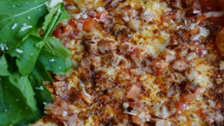 Balıkesirden dünyaya yeni lezzet: Kokoreçli pizza