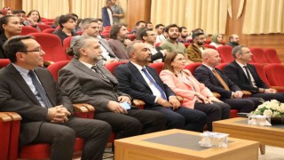 BARÜ yapay zekâ eğitimleriyle dijital dönüşüme katkı sunuyor