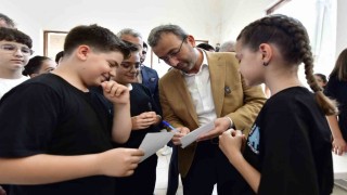 Başkan Ahmet Cinden üniversiteyi kazanan gençlere müjde: 15 bin liralık eğitim desteği başladı