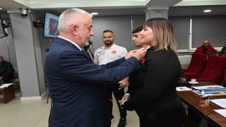 Başkan Başdeğirmen, başarılı sporcuları ödüllendirdi