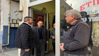 Başkan Çetinkaya, vatandaşların taleplerini dinliyor