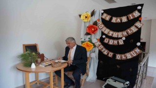 Başkan Hallaçtan Öğretmenler Günü mesajı