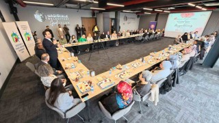 Başkan Özlü: Güçlü kadın, güçlü Türkiye demektir