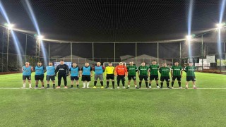 Başkan Tatık, halı sahada buluşan gençleri yalnız bırakmadı