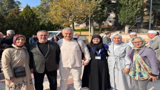 Başkan Yıldırım umrecilerin manevi duygularına ortak oldu