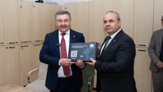 Başkanı Odabaşı, Öğretmenler Gününde eğitim camiasıyla buluştu