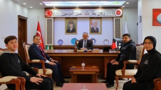 Bayburt Lisesi öğrencilerinden Filistine destek