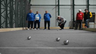 Bayburtta renkli görüntülere sahne olan bocce final müsabakası dostluk içinde tamamlandı
