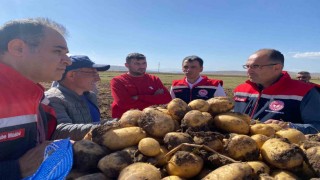 Bayburtun köylerindeki üreticilere tarımsal bilgilendirme