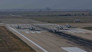 Bayraktar KIZILELMA hava-hava füzesiyle hedefi vurdu