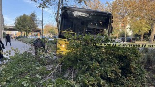 Beşiktaşta İETT şoförü seyir halindeyken kalp krizi geçirdi