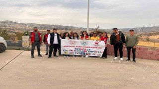 Besnide YKS adaylarına sosyal destek programı düzenlendi