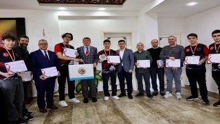 Bilecikli öğrenci ve öğretmenlerden dünya üçüncülüğü