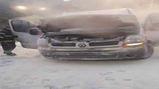 Bilecikte araç yangını büyümeden söndürüldü