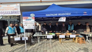 Bilecikte Gazze yararına hayır çarşısı düzenlendi