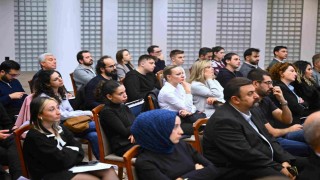 Bilişim sektörü BTSO Akademide geleceğin kodlarını yazdı