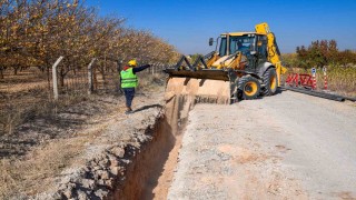 Bindal Mahallesinde 38 yıllık içme suyu şebekesi yenileniyor