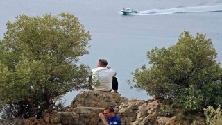 Biri ölümün ucunda, diğerleri manzara keyfinde