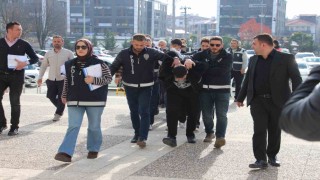Boluda dolandırıcılık operasyonu: 5 şüpheli adliyede