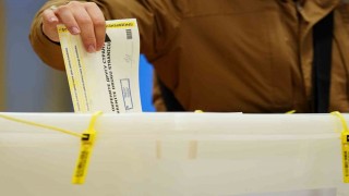 Bosnalı Sırplar, entite başkanını seçmek için sandık başında