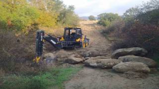Bozdoğanda arazi yollarında çalışmalar sürüyor