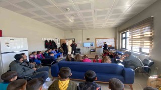 Bozkırda küçük öğrencilere Afet ve Yangın Farkındalığı eğitimi