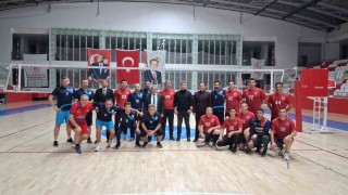 Bozüyükte Kaymakamlık Kurumlar Arası Voleybol Turnuvası başladı