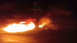 Bursada trafo yangını meyve kasalarına sıçradı