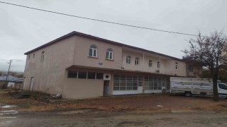 Büyükşehir, Sarızda Veli Altınkaya Taziye ve Kültür Evini yeniledi