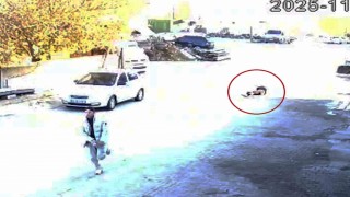 Çakmak bahanesiyle yaklaşıp bıçakladı: O anlar kamerada