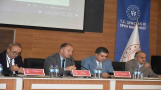 Çakmur: Başarılarımızı takım ruhu ile elde ediyoruz