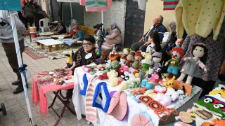 Cam Kemik hastası Kader Döngel hobisini gelir kapısına dönüştürdü