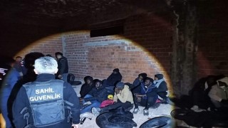 Çeşmede 27 düzensiz göçmen yakalandı