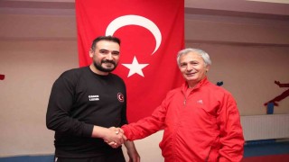 Çeyrek asırlık vefa