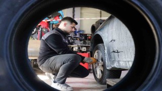 Ceza yemek istemeyen sürücüler dikkat: Zorunlu kış lastiği uygulaması başladı