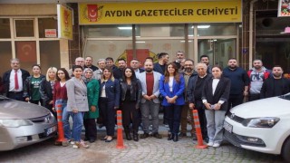 CHPli belediyelerin basın sorumluları AGC üyeleri ile bir araya geldi
