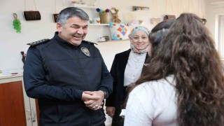 Çocukların dünyasına dokundular