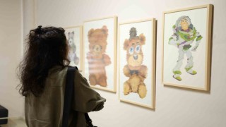 Çocukluk Düşleri kişisel sergisi sanatseverlerle buluştu