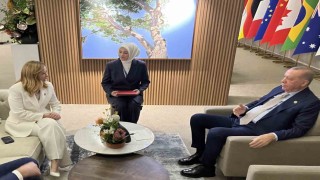 Cumhurbaşkanı Erdoğan, İtalya Başbakanı Meloniyi kabul etti
