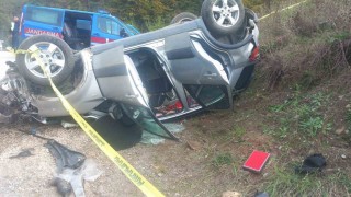 D-140da şarampole uçan araç anne ve oğluna mezar oldu