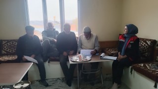 Demirözünde yetiştiricilere Buzağı Kayıplarının Önlenmesi eğitimi verildi