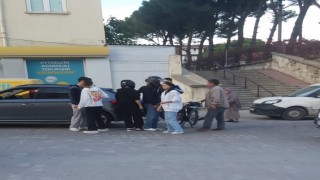 Denizlide iki motosiklet çarpıştı; 2 yaralı