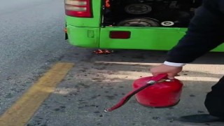 Denizlide yanmaya başlayan halk otobüsünde facia ucuz atlatıldı