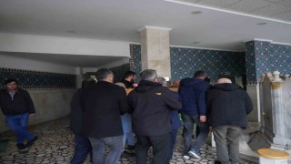 Dere yatağında cenazelerine ulaşılan anne ve oğlunun cenazesi ilçeye getirildi